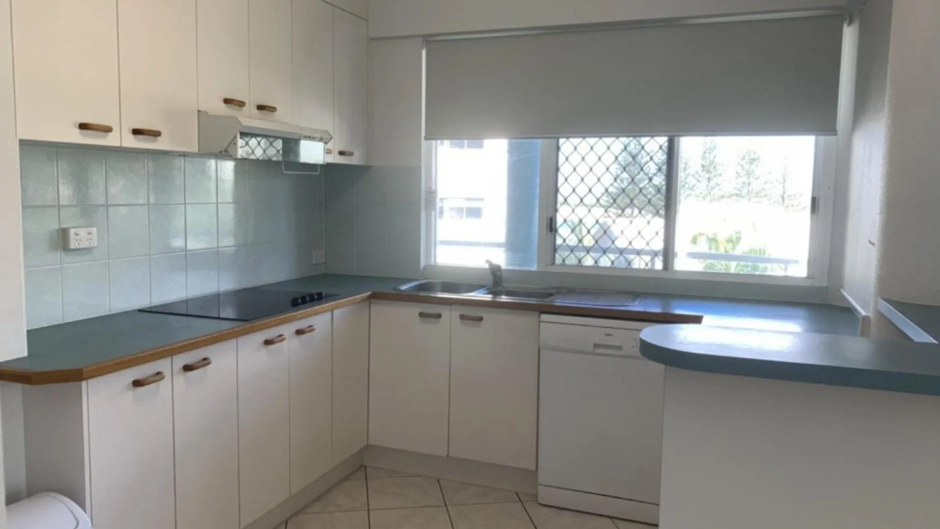 Pumicestone Apartments Unit 4 Caloundra Australia
